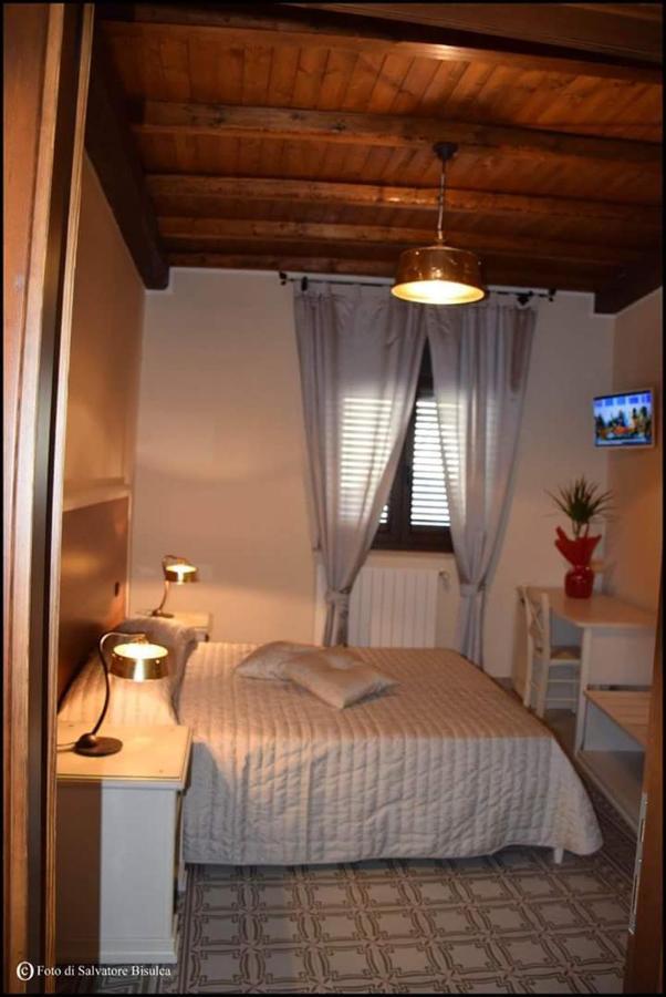B&B Caravella Mezzojuso 外观 照片