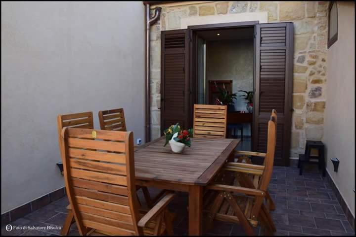 B&B Caravella Mezzojuso 外观 照片