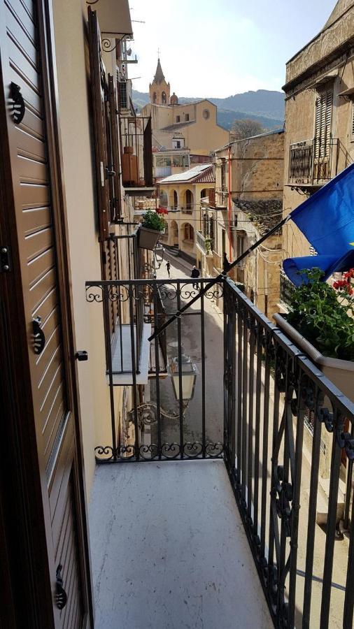 B&B Caravella Mezzojuso 外观 照片